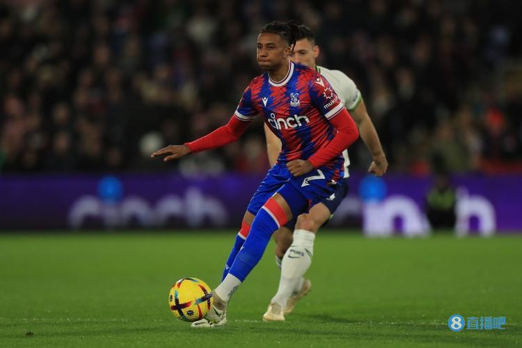Crystal Palace chairman: Ollis and the team’s renewal is the right decision, which is helpful to his development.